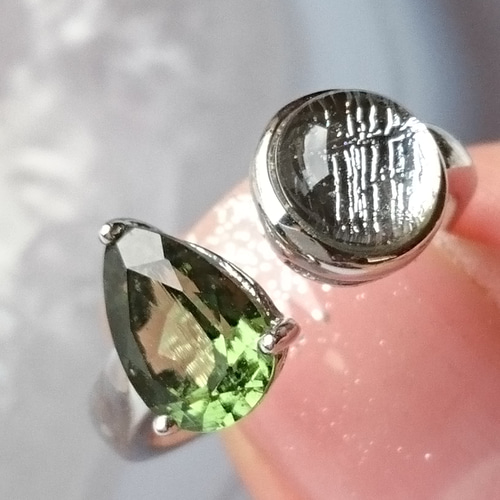 Sv.モルダバイト✨ギベオン✨リング 指輪・リング F* 通販 14718280