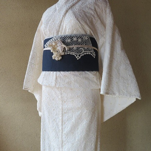 D262 夏着物　総レース　刺繍　花　着物　バチ衿　素材不明　極美品 楽天市場】単衣 バチ衿の通販
