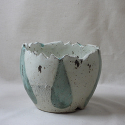 清涼感陶製植木鉢 1枚目の画像