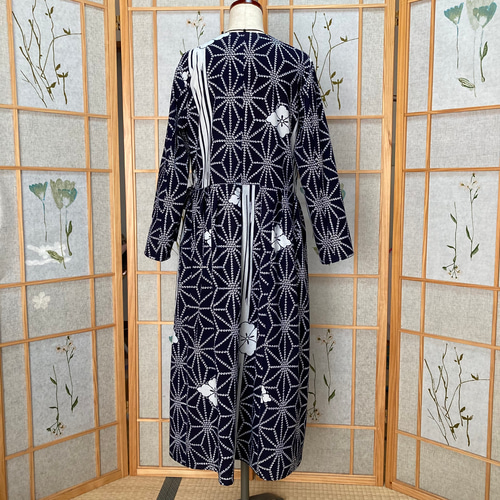 ☆浴衣リメイク☆カシュクールワンピース(長袖/ネイビー/麻の葉