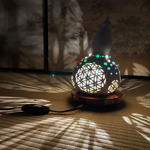 ひょうたんランプ《聖なる命の樹》 スタンドライト・テーブルランプ