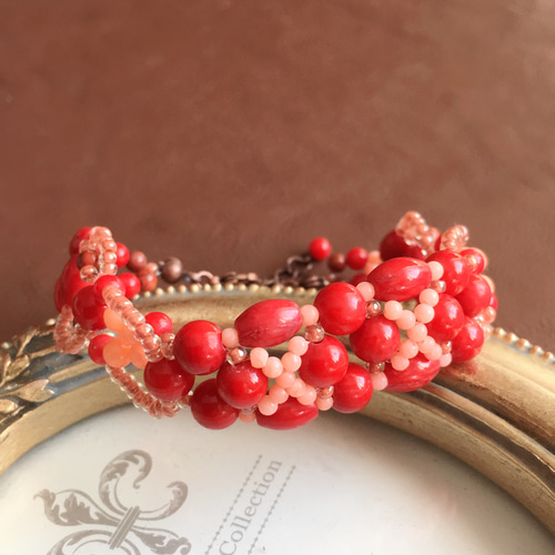 キットor完成品☆真っ赤な珊瑚の編みブレスレット キット Asian Bloom