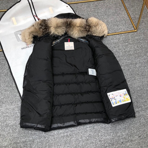 モンクレールMONCLERダウンコート毛 コート 猫ちゃん 通販 モンクレールMONCLERダウンコート毛 コート 猫ちゃん 通販