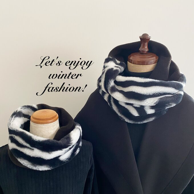 ❤️親子でおそろいスヌード❤️ゼブラ柄　アニマル　白黒　モノトーン　ペア　リンクコーデ　ふわふわファー×フリース❤️