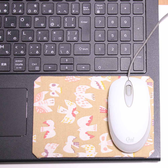 ノートPCの端っこで使うマウスパッド・とりとぶ 3枚目の画像