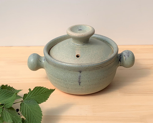 陶器製土鍋 中型未使用 Amazon｜銀峯陶器 土鍋 京型 墨貫入 鍋焼きうどん用鍋 5.5号 一人用 約