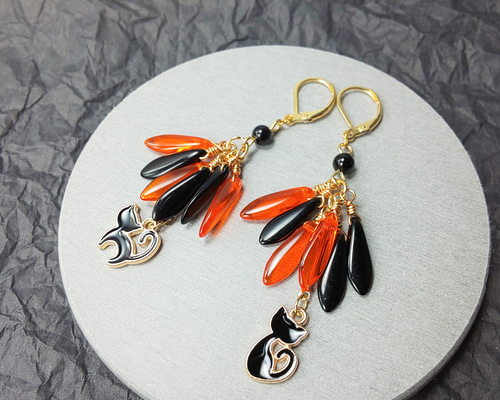 ハロウィン　魔女と黒猫ピアス ハロウィン 魔女と黒猫ピアス 【公式通販】