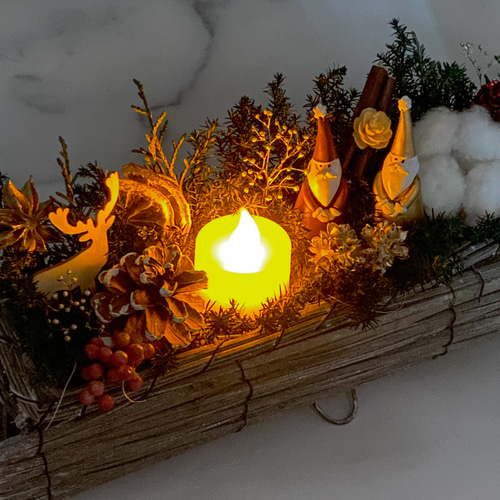 再販沢山】星降る森のブッシュドノエル プリザーブドフラワー Petal  