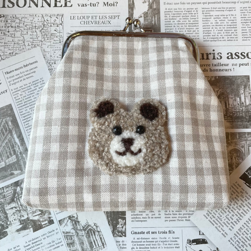 //KUKKO//アンティーク風 クマの刺繍ベンチ KUKKO様専用//アンティーク風 クマの刺繍ベンチ