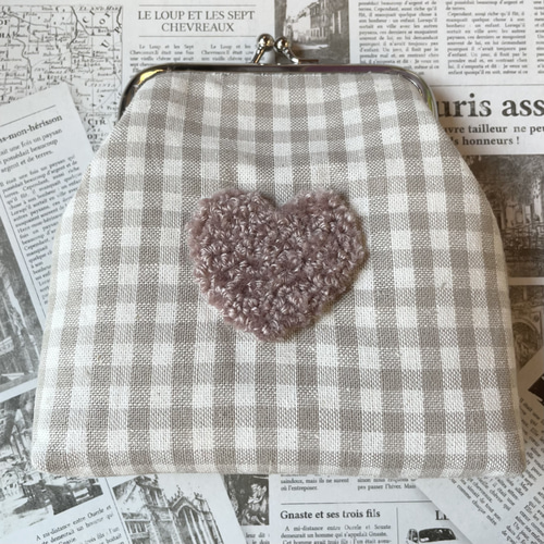 もこもこクマさんポーチ がま口 刺繍 ポーチ フリーステッチング