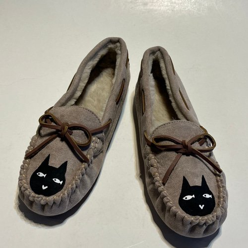 ネコ柄 レディースボアモカシンシューズ【22.5～25.0cm】 スニーカー