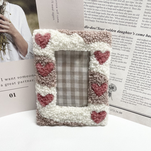 B8サイズ トレカケース 硬質ケース 刺繍 デコ タフティング パンチ