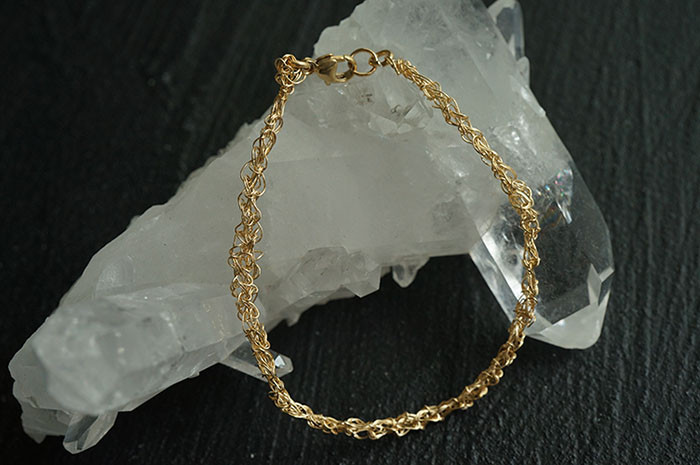 ゴールドフィルド♡エビ編みコードのブレスレット