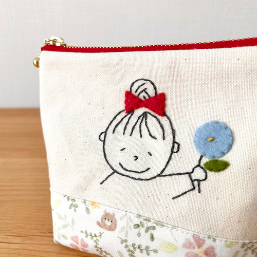 オリジナルキャラクター みーちゃんの手刺繍ミニポーチ ポーチ