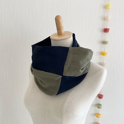 ♡日本製造♡優質雙層紗布製成的蓬鬆夢幻的圍脖♡雙色（卡其色x黑色） 第5張的照片