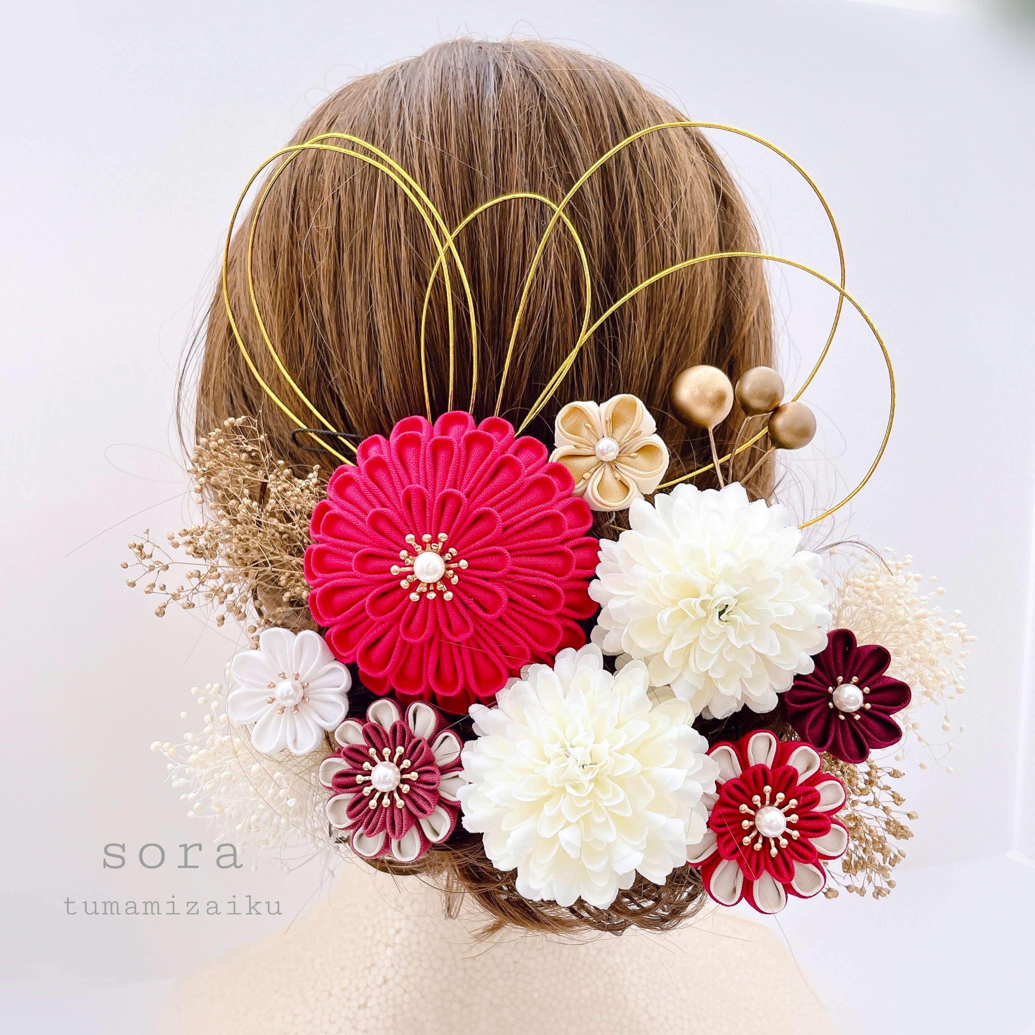 つまみ細工　髪飾り　ポンポンマム　【アイボリー×赤】成人式　ウェディング　和装　アーティフィシャルフラワー　卒業式