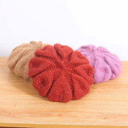手編み【Lady's】♥形のふんわり暖かベレー帽　アイボリー 7枚目の画像