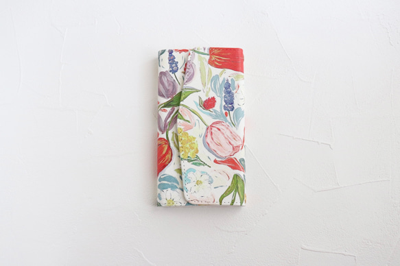 アートを持ち歩く、手帳型スマホケース ショルダースマホケース　<春を告げる花々>  Android iPhone14 2枚目の画像