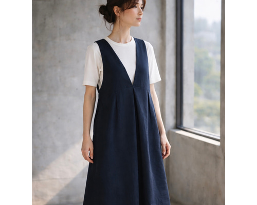 くるみボタンがアクセント！後ろ姿が綺麗なコットンリネンワンピース