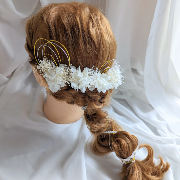 ヘッドドレス　ヘッドパーツ　髪飾り　ウエディング　結婚式　卒業式　成人式　プリザーブドフラワー　白　かすみ草 2枚目の画像