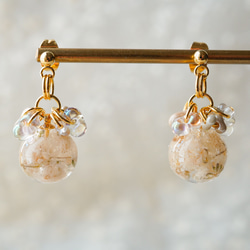 かすみ草　パールブロンピアス　ハンドメイド かすみ草パールブロンピアス | liqui