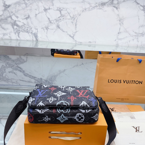 Louis Vuitton ルイヴィトンショルダーバッグ ショルダーバッグ