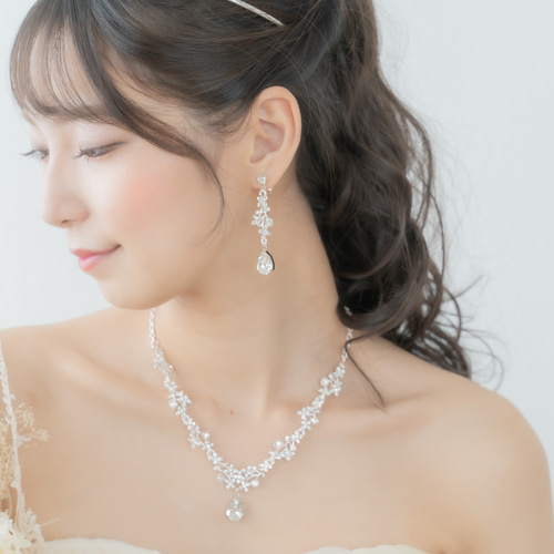 ◇ネックレス &ピアスorイヤリング◇ウェディング アクセサリー ◇ネックレス &ピアスorイヤリング◇ウェディング アクセサリー