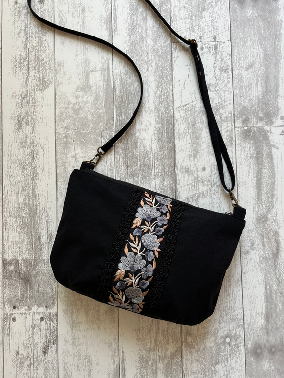 インド刺繍リボン　ショルダー インド刺繍リボンがま口ショルダーポーチ : Mefelia - 通販