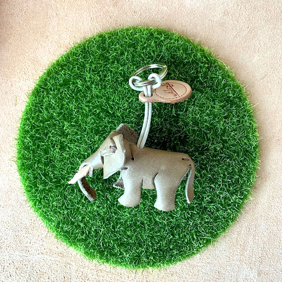 動物森林-大象-真皮植鞣 皮革鑰匙圈 吊飾 動物造型 第7張的照片