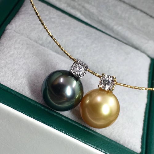 k18WG黒蝶真珠天然ダイヤモンドペンダントトップ K18WG 黒蝶 真珠/パール ダイヤモンド ペンダントネックレス 径約 11.8