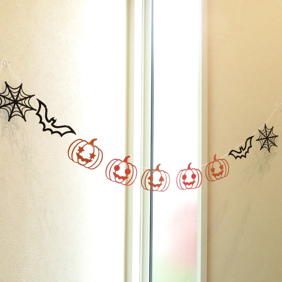 【ハロウィン】スマイルかぼちゃのガーランド　ホームパーティやおうちフォトの飾り付けに 6枚目の画像