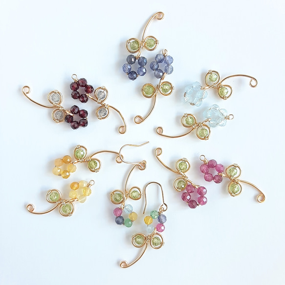 送料無料】アシンメトリー 天然石 選べる6種 お花 ピアス/イヤリング
