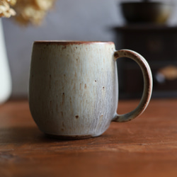 鉄粉のある　マグカップ 丸底　淡いグリーンブルーグレー　ギフト　アンティークな風合い 14枚目の画像