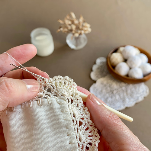 大切なお出かけに》手編み 大人のガーゼハンカチ＊アイボリー♢ハーフ