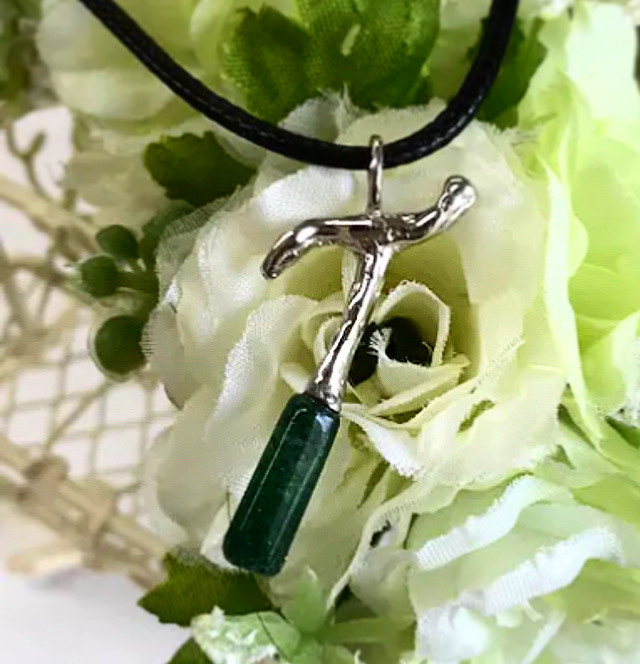 Tのアベンチュリンペンダント