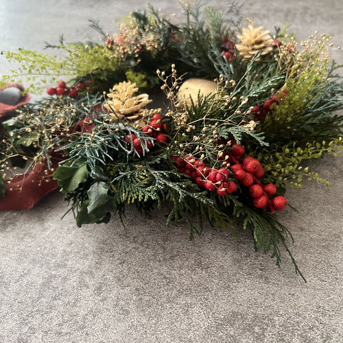 ヒノキと実のクリスマスリース クリスマス プリザーブドフラワー