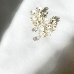 小花クリスタルイヤリング　結婚式　花嫁ブライダル海外発送　ウェディングアクセサリー　ブライダルアクセサリー 5枚目の画像