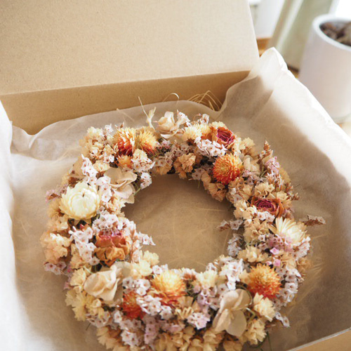 ・*.punchan‪‪‪.*¨̮・様 ドライフラワー リース 千日紅のハートフルリース リース ドライフラワー花香 通販 1583185