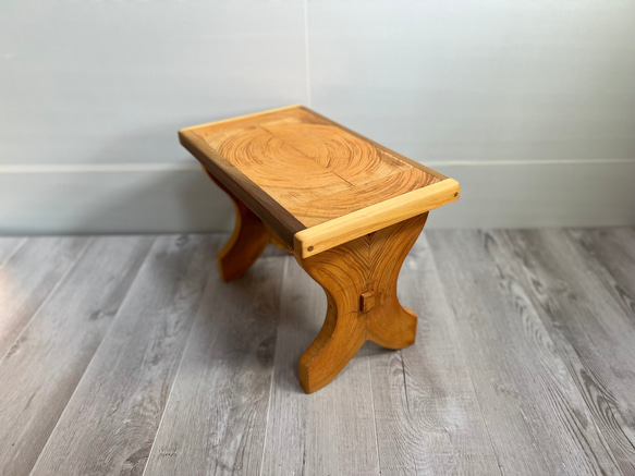ミニテーブル No.1 | インテリア小物 手作り 木製 本置き 茶色 2枚目の画像