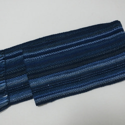 冬の海色の手織りウールマフラー　長さ194cm 3枚目の画像