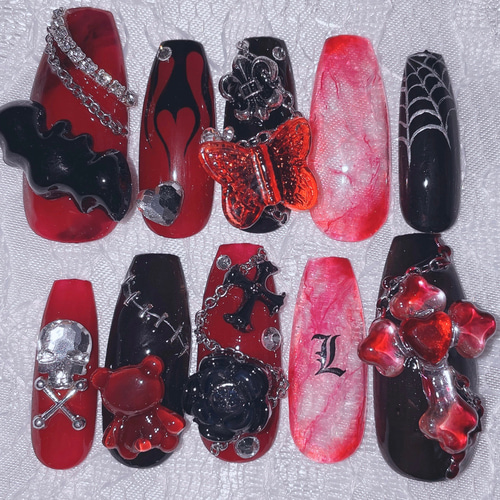 もも様専用】 3点オーダーネイルチップ ハロウィン地雷 振袖 ランダム