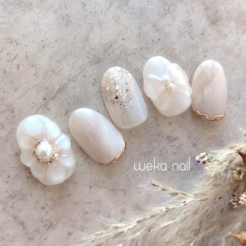 ミルキーフラワーネイルチップ