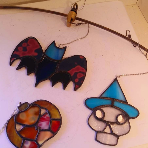 ハロウィンのデコレーションに！ ステンドグラス モビール(3点選択