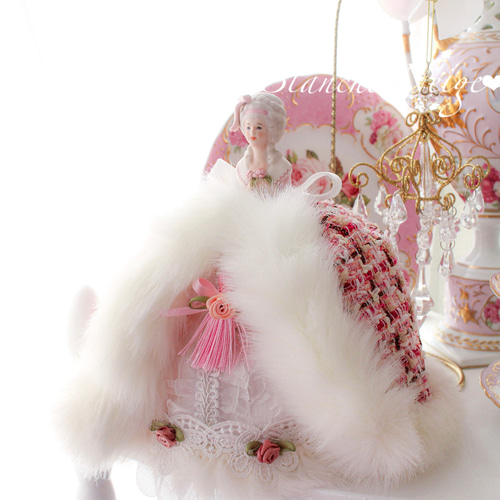 ティーコゼ　マリーアントワネット ドイツ製 マリーアントワネット ハーフドール ティーコゼー