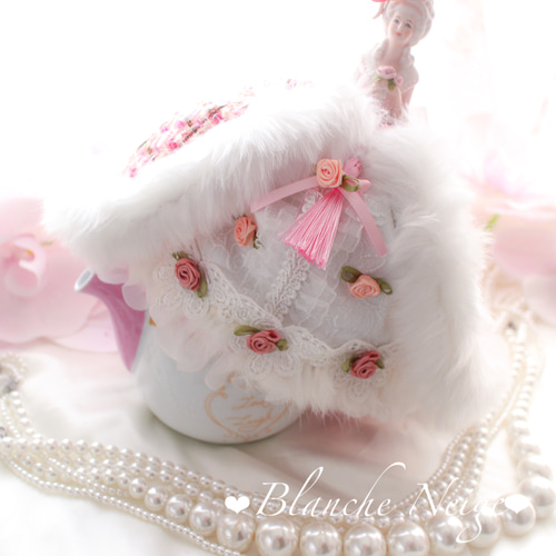 ティーコゼー マリーアントワネットデザイン ポットカバー・ティー