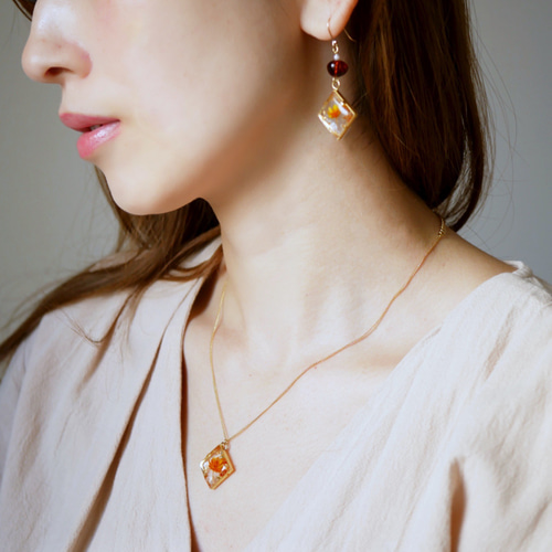 べっ甲&金箔フラワーjewelryセット ピアス（フック・チェーン  