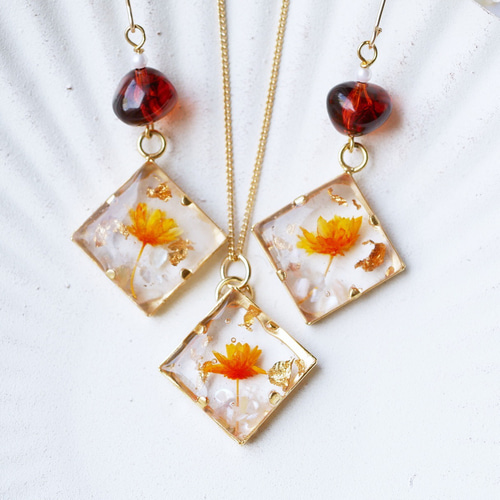 べっ甲&金箔フラワーjewelryセット ピアス（フック・チェーン  