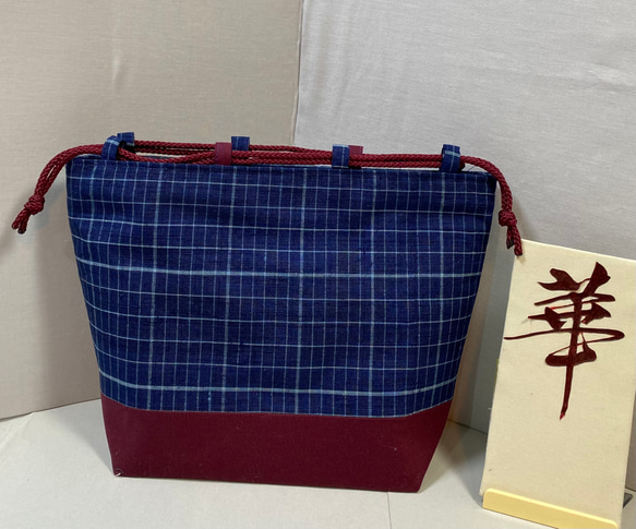 銘柄　秋田杉　超軽量155g わっぱ弁当箱　大容量950cc  ①〜④から選べる（華の在庫あれば四点柄以外もできます） 2枚目の画像