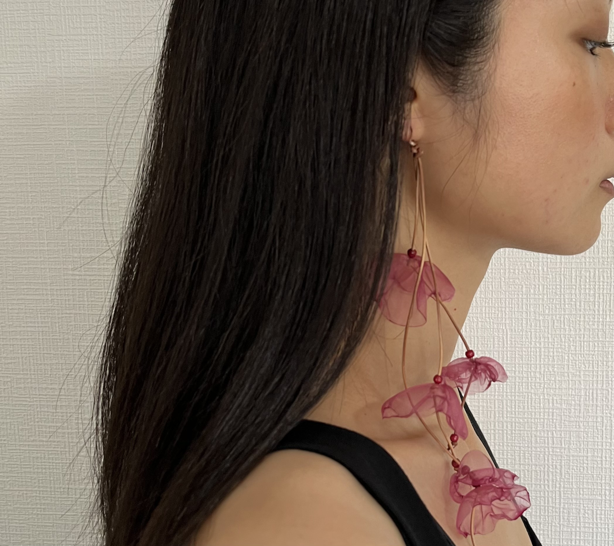 【即日配送】花びらピアス　ピンク