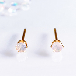 ブログ掲載《10月誕生石》オパール 一粒 スタッドピアス サージカルステンレス 14kgf 誕生日 ギフト プレゼント 10枚目の画像